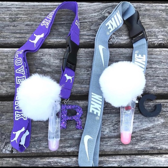 Keychains - Picture 2 of 7